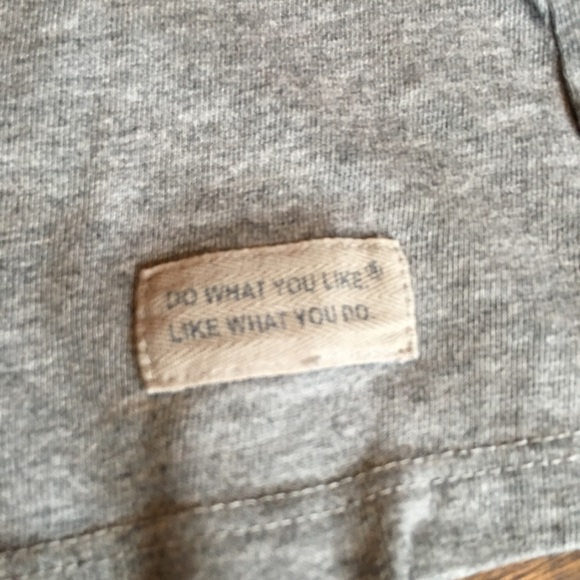 Life is Good Creativity Graphic Tee, S - Picture 3 of 6